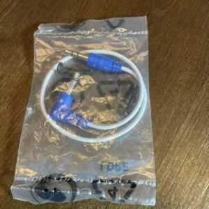 Short 3.5mm AUX Audio Cable with Right-Angle Connector